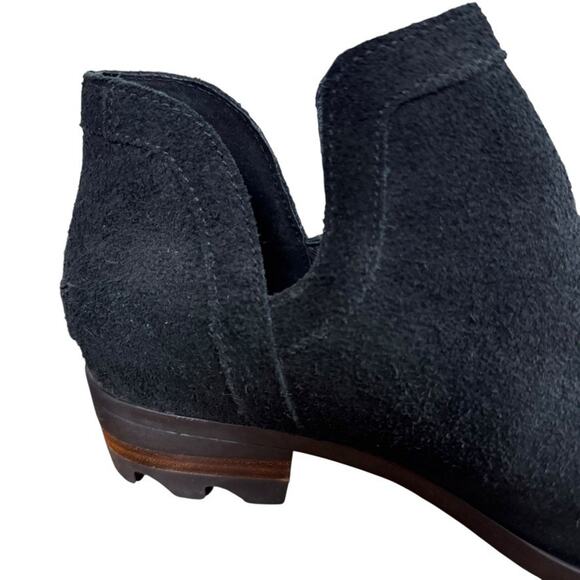 Sorel Lolla Cut Out Bootie Ankle Boots Black Suede Leather Shoes Womens sz 7.5 - Picture 3 of 16